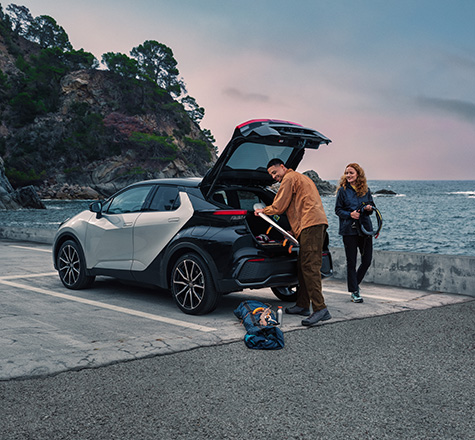 Privatleasingkampanj Toyota C-HR Laddhybrid