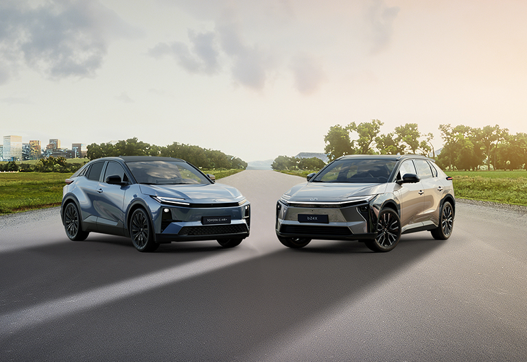 Köp Toyota bZ4X, Toyota C-HR elbil med 0% ränta