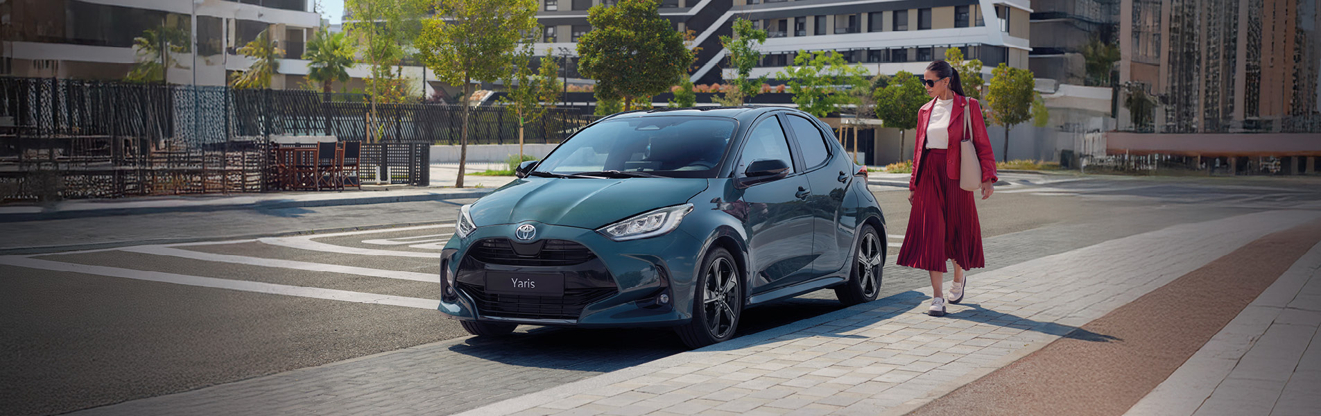 Toyota Yaris kampanj. Motor Trend.