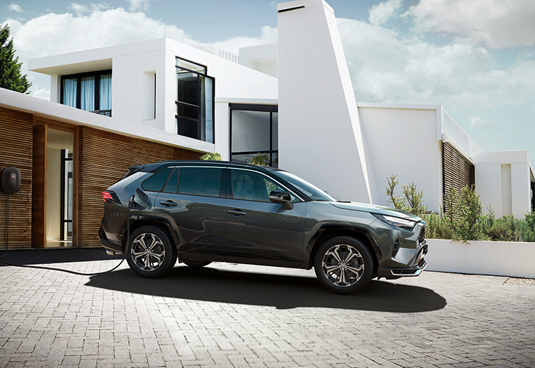 RAV4 Laddhybrid 0% ränta med Easy Billån